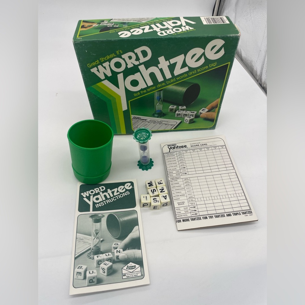 VINTAGE 1982 Board Game Word Yahtzee by Milton Bradley
